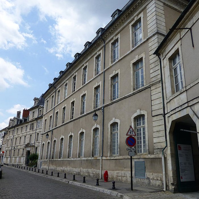 Photo de Collège des jésuites de Bourges