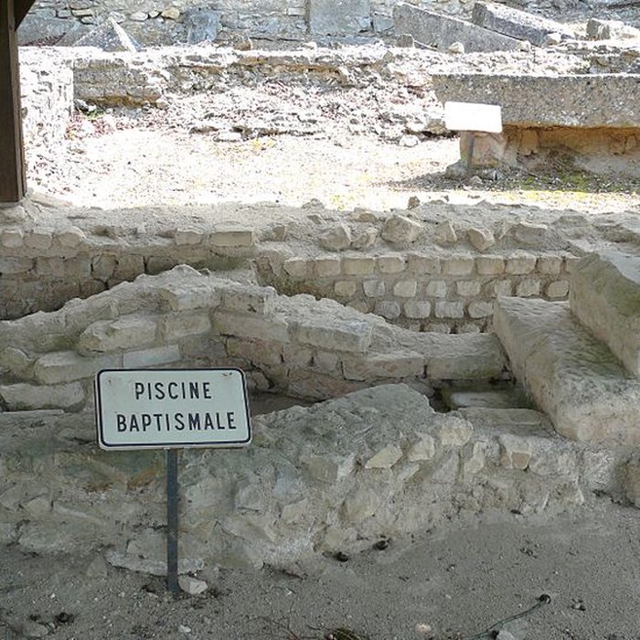 Photo de Terrain de fouilles archéologiques