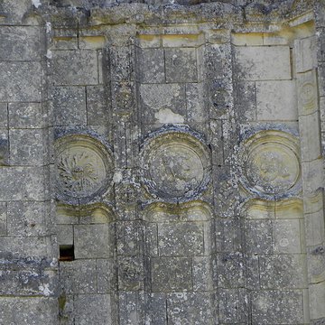 Collégiale des Roches-Tranchelion à Avon-les-Roches