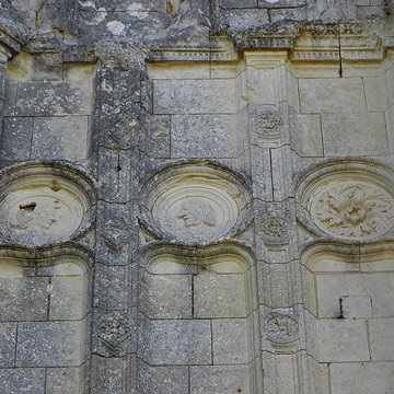 Collégiale des Roches-Tranchelion à Avon-les-Roches