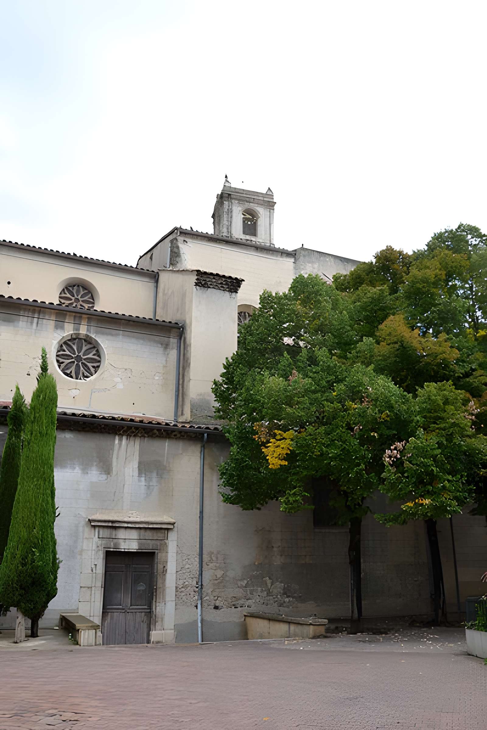 Collégiale Sainte-Croix de Montélimar