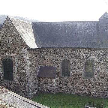 Collégiale Saint-Ermel de Vireux-Molhain