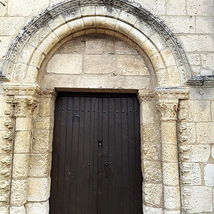 Photo de Collégiale Saint-Germain des Aix-dAngillon