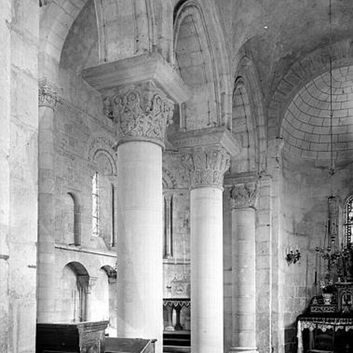 Photo de Collégiale Saint-Germain des Aix-dAngillon