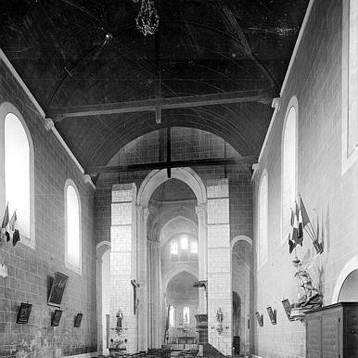 Photo de Collégiale Saint-Germain des Aix-dAngillon