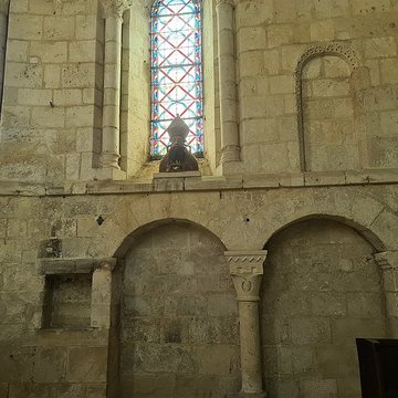 Collégiale Saint-Germain des Aix-dAngillon