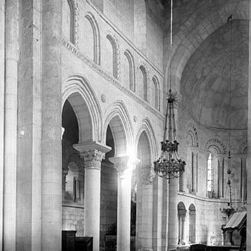 Collégiale Saint-Germain des Aix-dAngillon