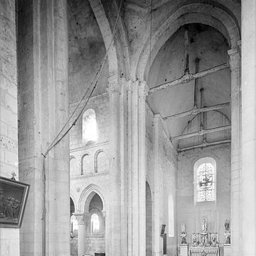 Collégiale Saint-Germain des Aix-dAngillon