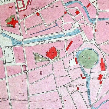 Vestiges de lancienne collégiale Saint-Pierre