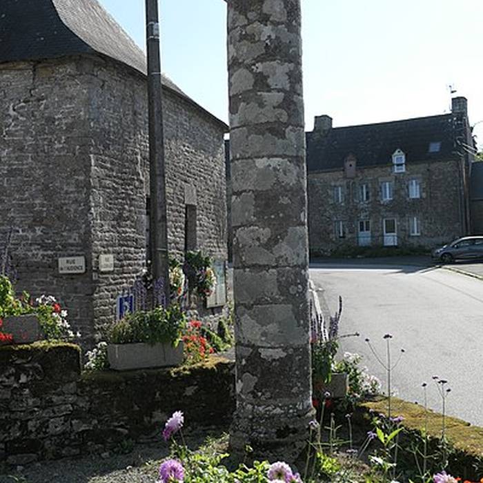Photo de Colonne de justice de Trégranteur à Guégon