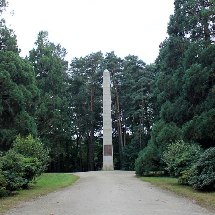 Photo de Colonne des Trente de Guillac