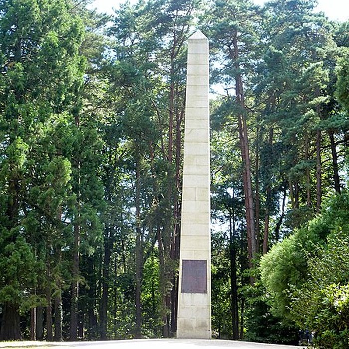 Photo de Colonne des Trente de Guillac