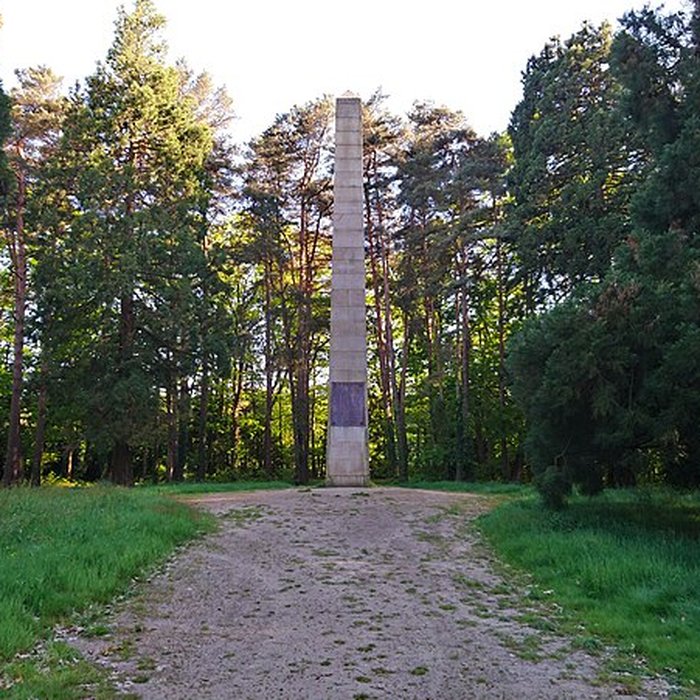 Photo de Colonne des Trente de Guillac