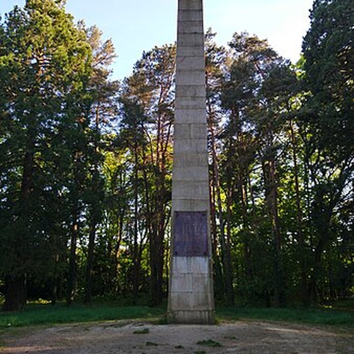 Photo de Colonne des Trente de Guillac