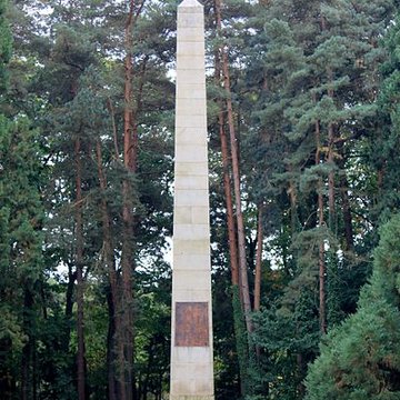Colonne des Trente de Guillac