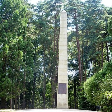 Colonne des Trente de Guillac