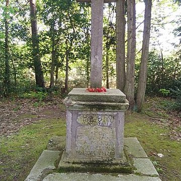 Colonne des Trente de Guillac