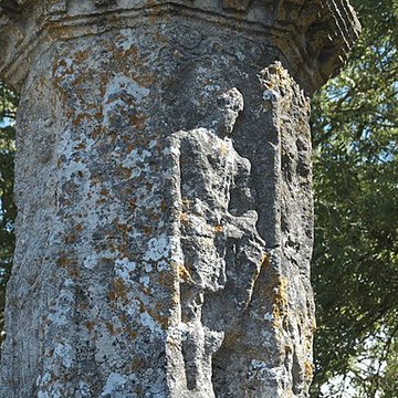 Colonne romaine de Cussy-la-Colonne