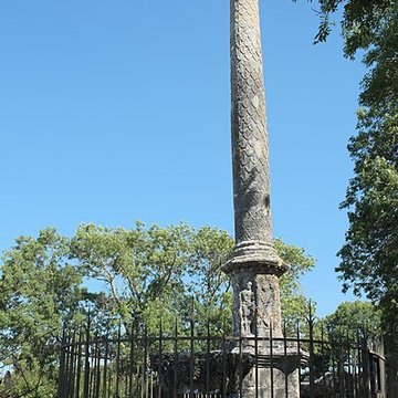 Colonne romaine de Cussy-la-Colonne