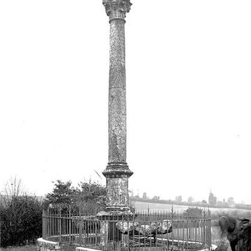 Colonne romaine de Cussy-la-Colonne
