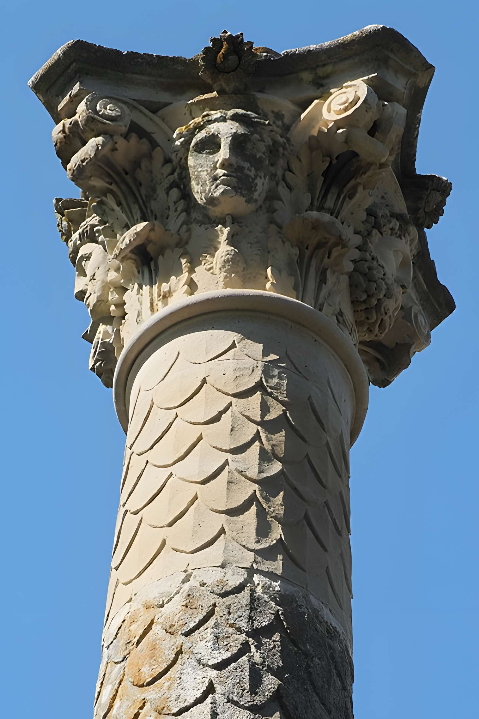 Colonne romaine de Cussy-la-Colonne