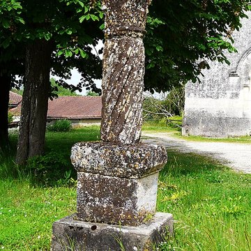 Colonne romaine de Sencenac