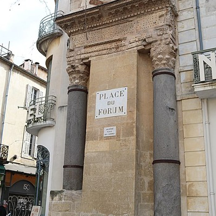Photo de Colonnes de Saint-Lucien à Arles