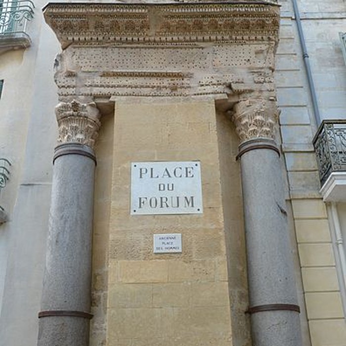 Photo de Colonnes de Saint-Lucien à Arles
