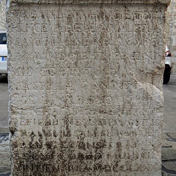 Colonnes romaines de Vence