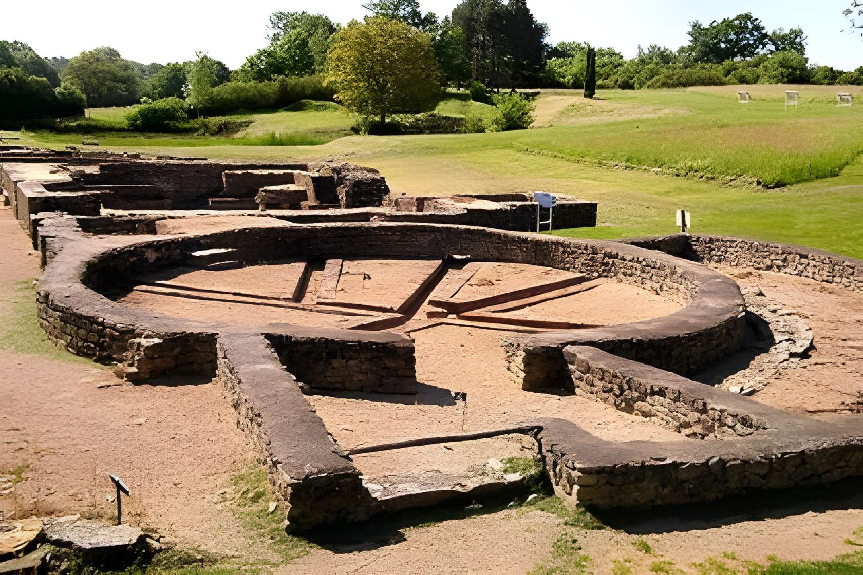Site archéologique des Fontaines Salées de Saint-Père 
