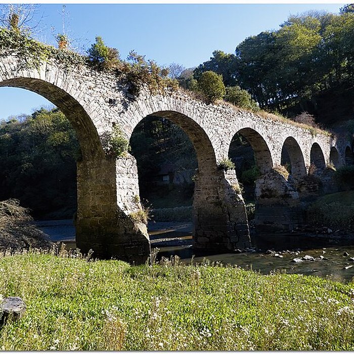 Photo de Aqueduc sur le Guindy à Minihy-Tréguier