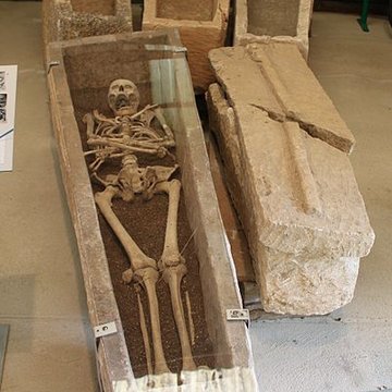 Site gallo-romain et mérovingien dEscolives-Sainte-Camille