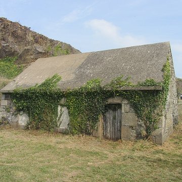 Corps de garde de Saint-Pair