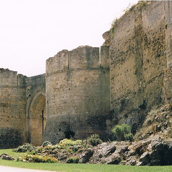 Photo de Statue de Guillaume le Conquérant de Falaise