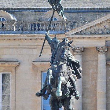 Statue de Guillaume le Conquérant de Falaise