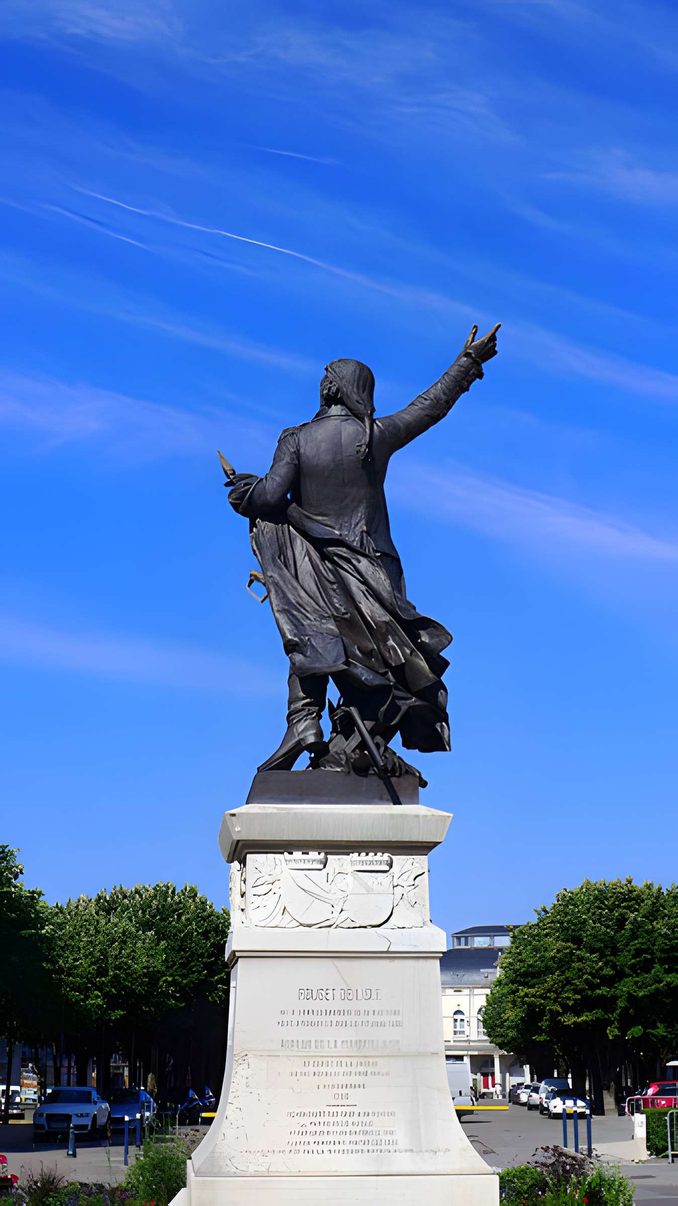 Monument commémoratif, dit statue de Rouget de Lisle