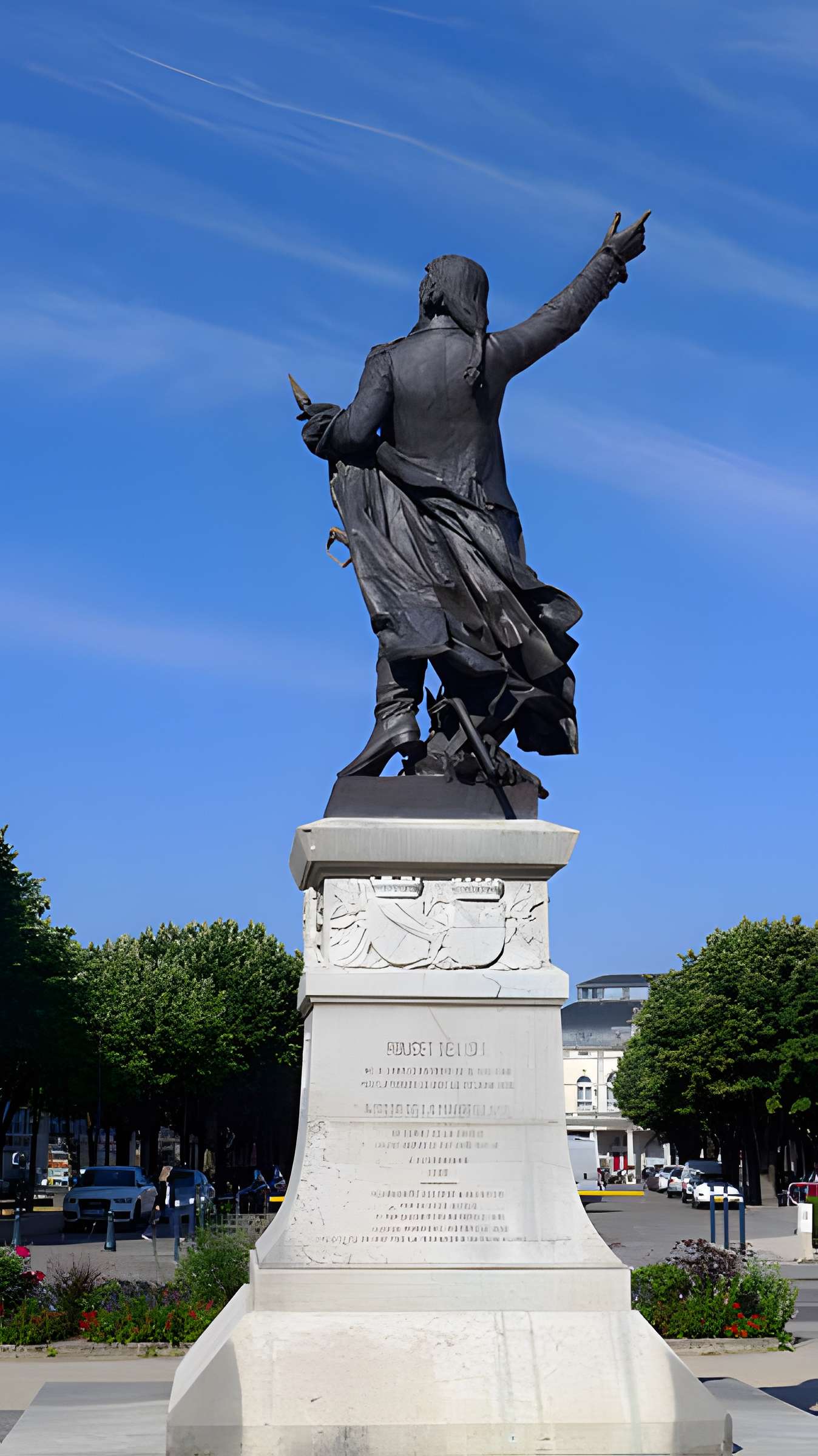 Monument commémoratif, dit statue de Rouget de Lisle