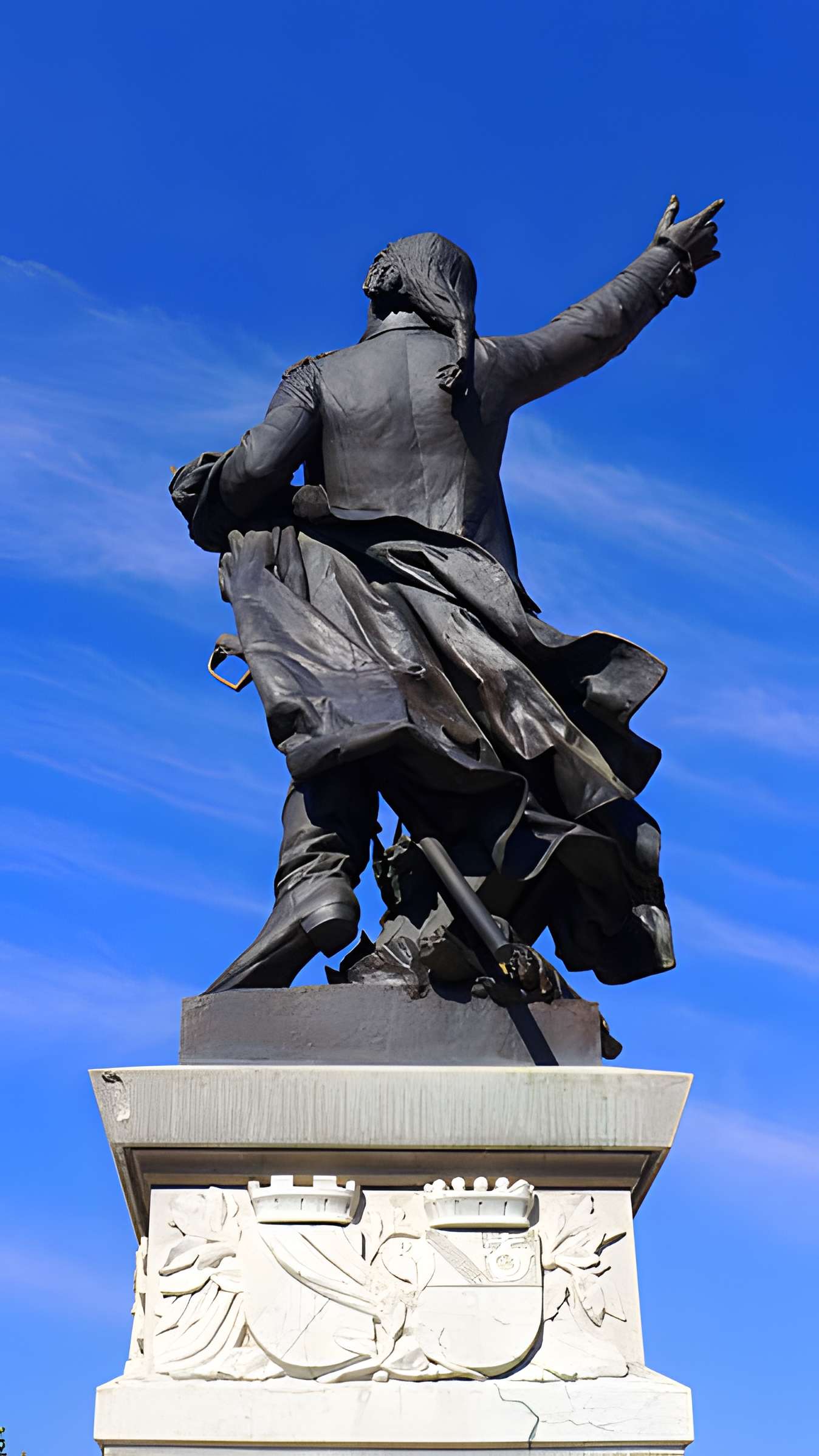 Monument commémoratif, dit statue de Rouget de Lisle