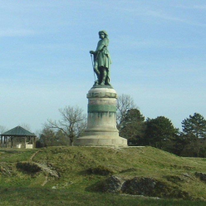 Photo de Statue de Vercingétorix dAlise-Sainte-Reine