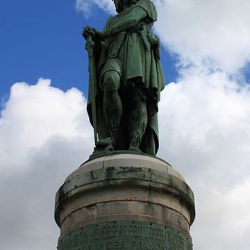 Statue de Vercingétorix dAlise-Sainte-Reine