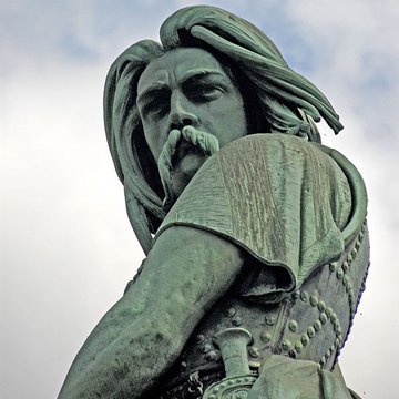 Statue de Vercingétorix dAlise-Sainte-Reine