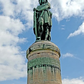 Statue de Vercingétorix dAlise-Sainte-Reine