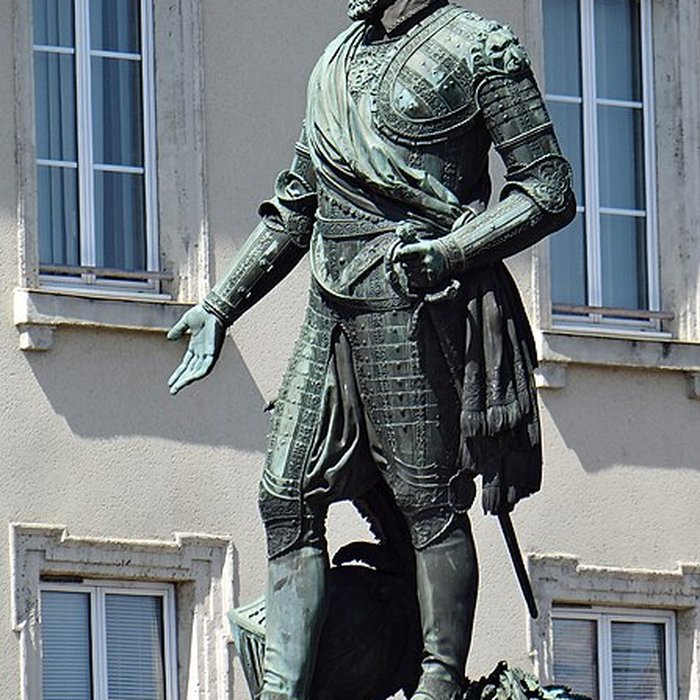 Photo de Statue dHenri IV à Nérac
