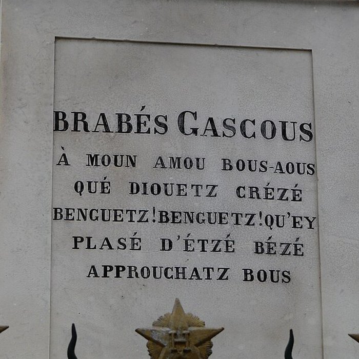 Photo de Statue dHenri IV à Nérac