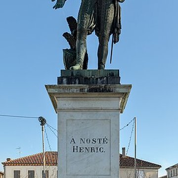 Statue dHenri IV à Nérac