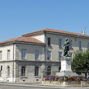 Statue dHenri IV à Nérac
