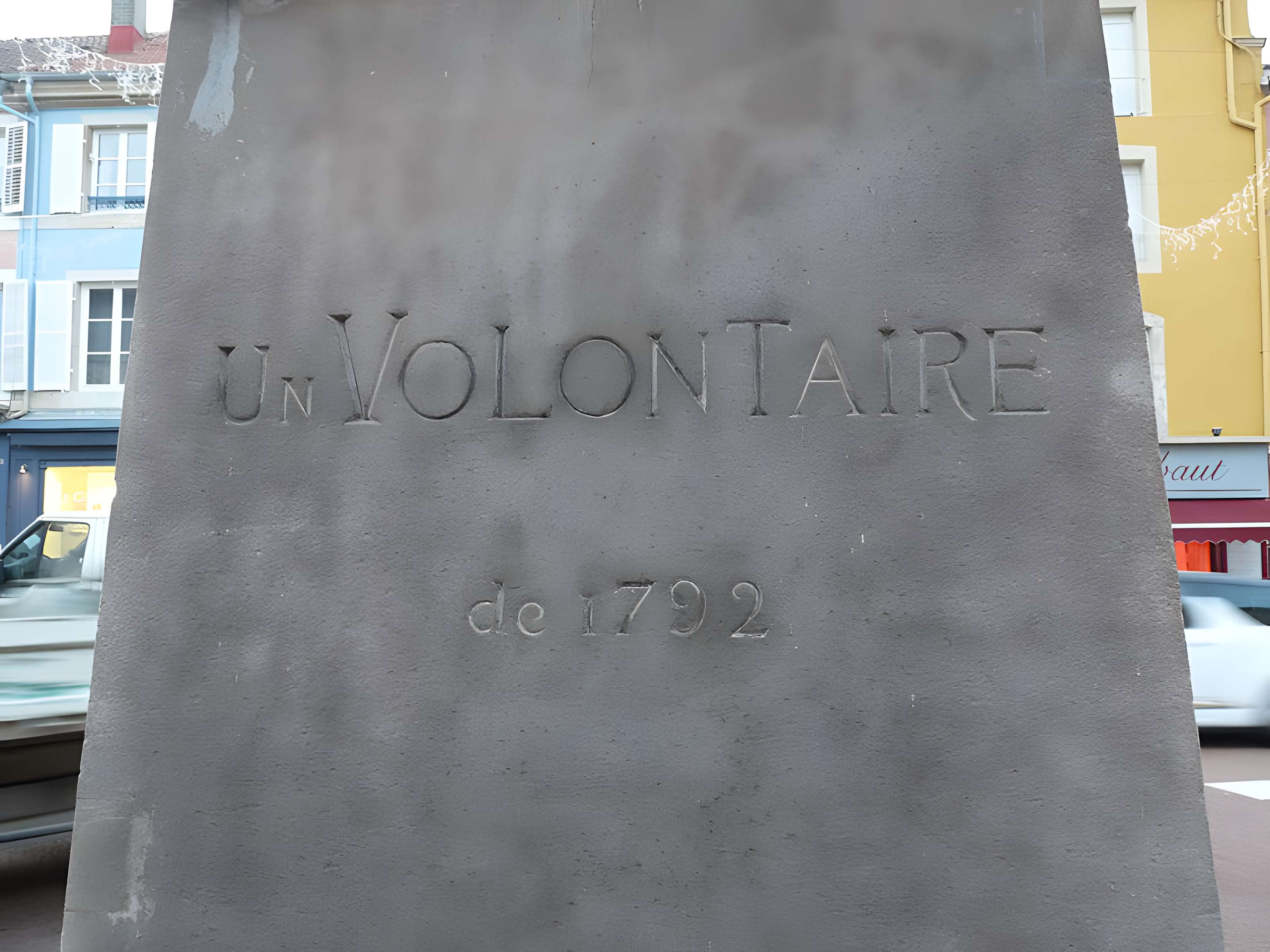 Statue du Volontaire de 1792 à Remiremont