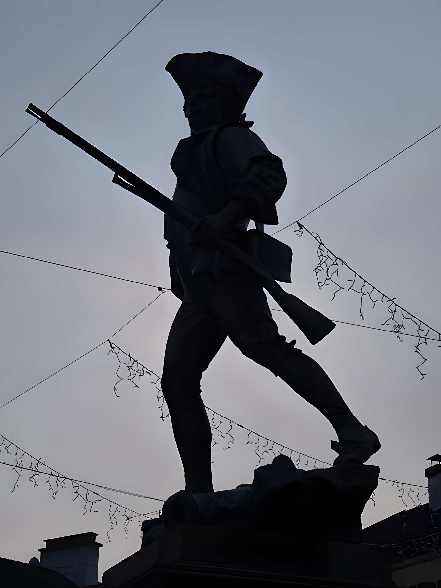 Statue du Volontaire de 1792 à Remiremont