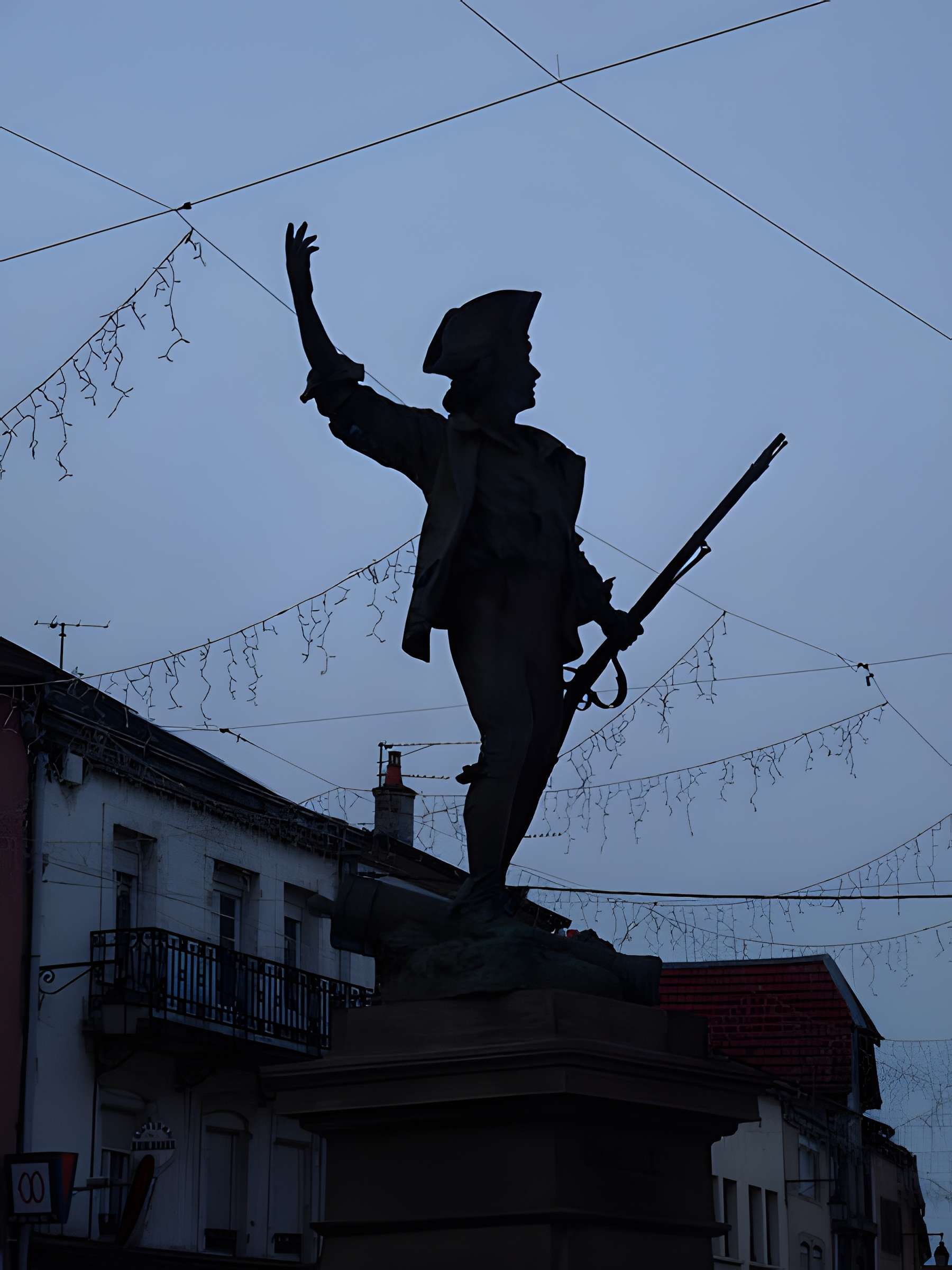 Statue du Volontaire de 1792 à Remiremont