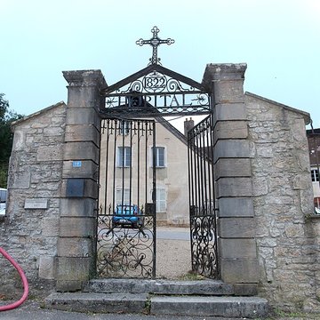Couvent des Capucins de Saint-Amour